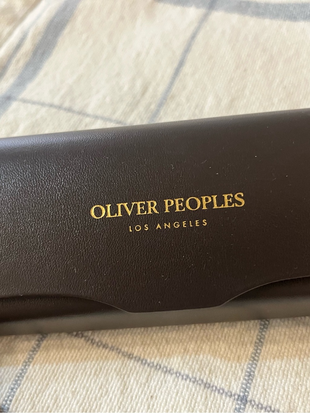 Oliver people’s round frame glasses with case cleaning cloth and carrier case - Picture 4 of 7